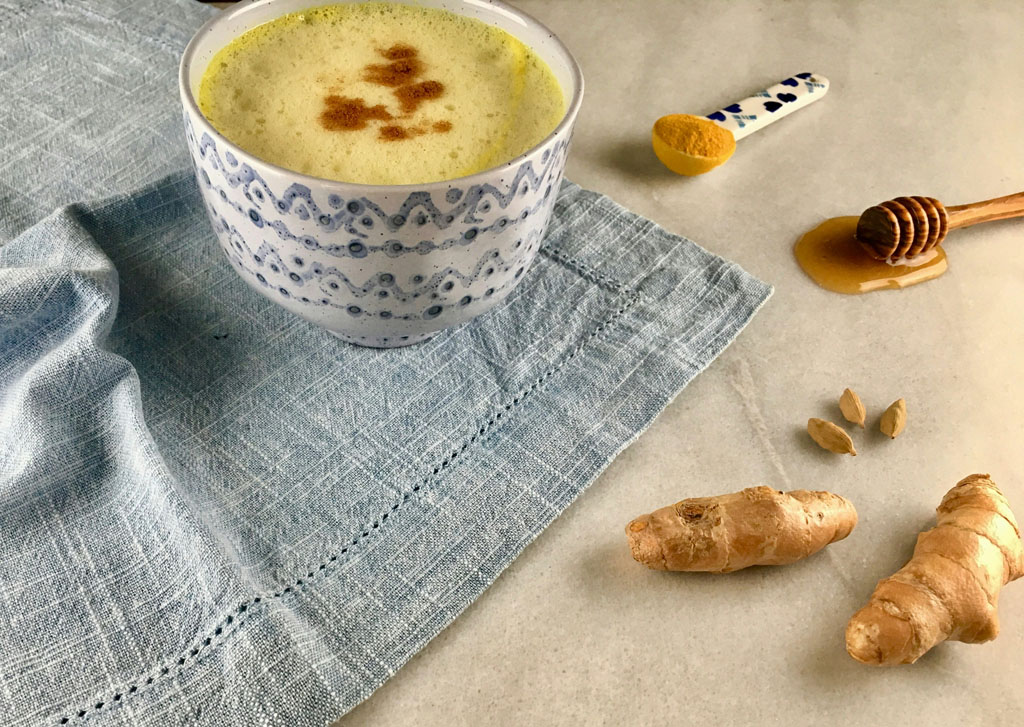 Turmeric chai with ginger